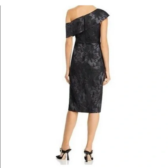 Stunning Aidan Mattox Black Jacquard Off Shoulder Dress Size 8